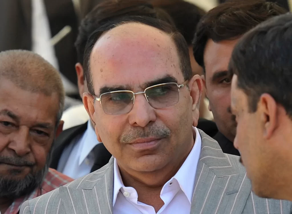 Islamabad Accountability Court Issues Non-Bailable Arrest Warrants of Malik Riaz