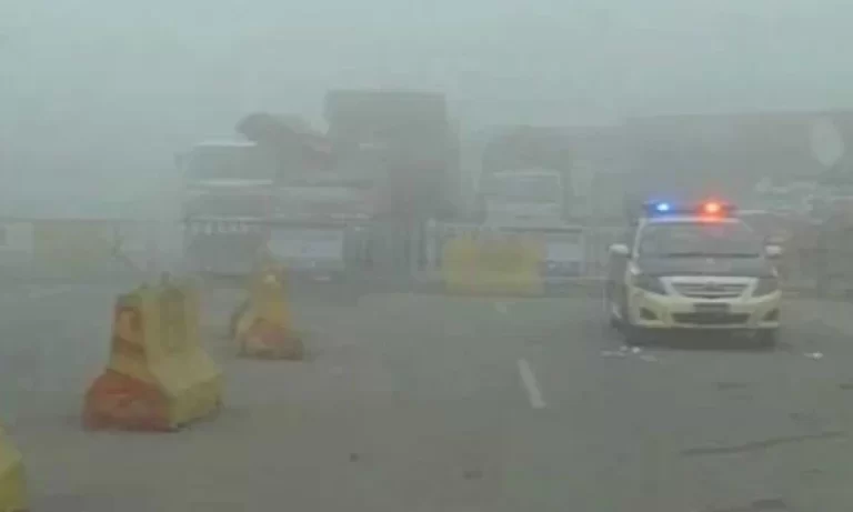 Heavy Fog Disrupts Major Motorways