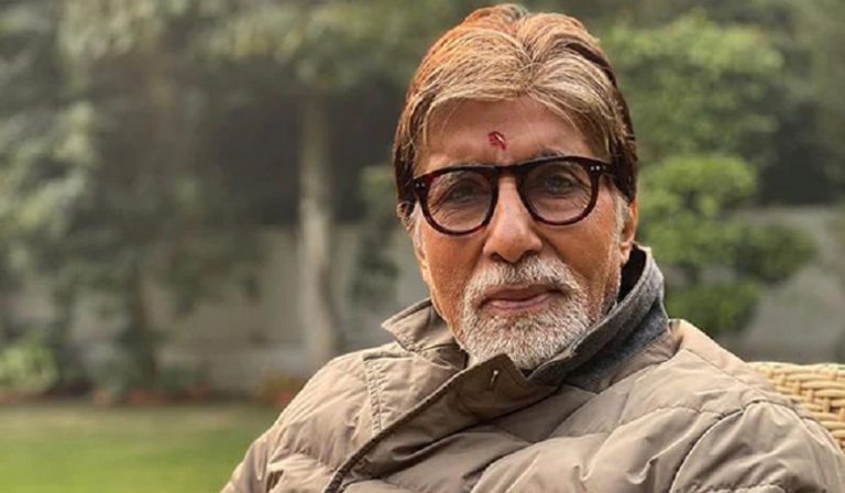 Legendary Actor Amitabh Bachchan Hospitalised for 'Heart Surgery'