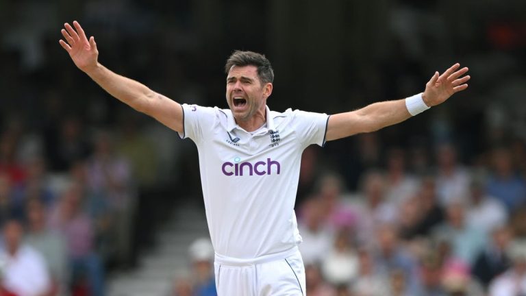 James Anderson Becomes First Pacer to Pick 700 Test Wickets