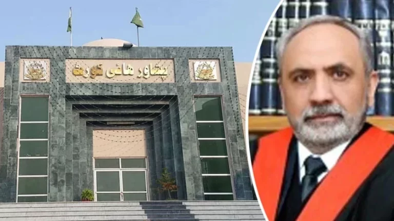Justice Ishtiaq Takes Oath as PHC Acting Chief Justice