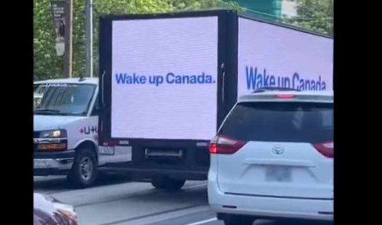 Toronto Police Probe Anti-Muslim Digital Ads on Truck