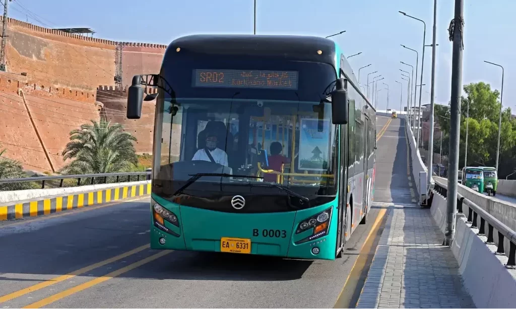 Peshawar BRT Adds Six New Bus Stops to Nasir Bagh Route