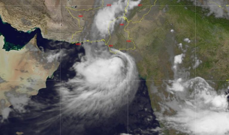 Karachi on Alert as Cyclone Asna Approaches Near