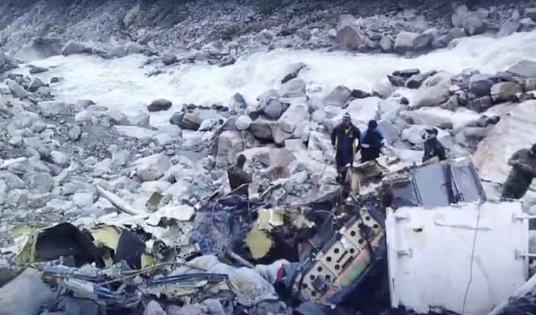 Helicopter crashes in India near Kedarnath