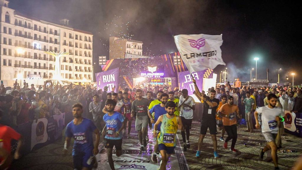 Runners in Islamabad lit the Night at Islamabad’s Unique Night Run