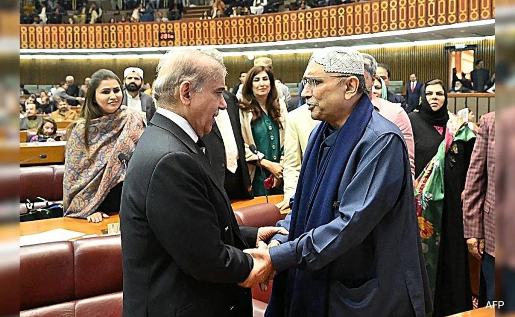 Amendment Seeks to Extend Presidential Immunity to Pakistan’s Prime Minister