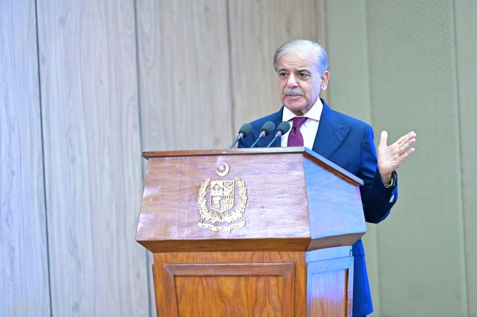 PM Shehbaz Announces Major Modernisation of Pakistan Railways PM Shehbaz Announces Major Modernisation of Pakistan Railways
