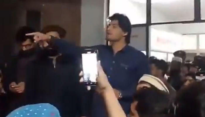 Lady Doctor Shot Dead in Kohat, Doctors Announce Strike Lady Doctor Shot Dead in Kohat, Doctors Announce Strike