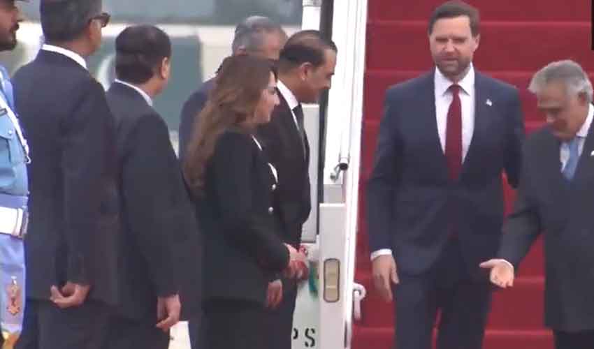 US Delegation Reaches Pakistan for Islamabad Talks in Key Diplomatic Moment US Delegation Reaches Pakistan