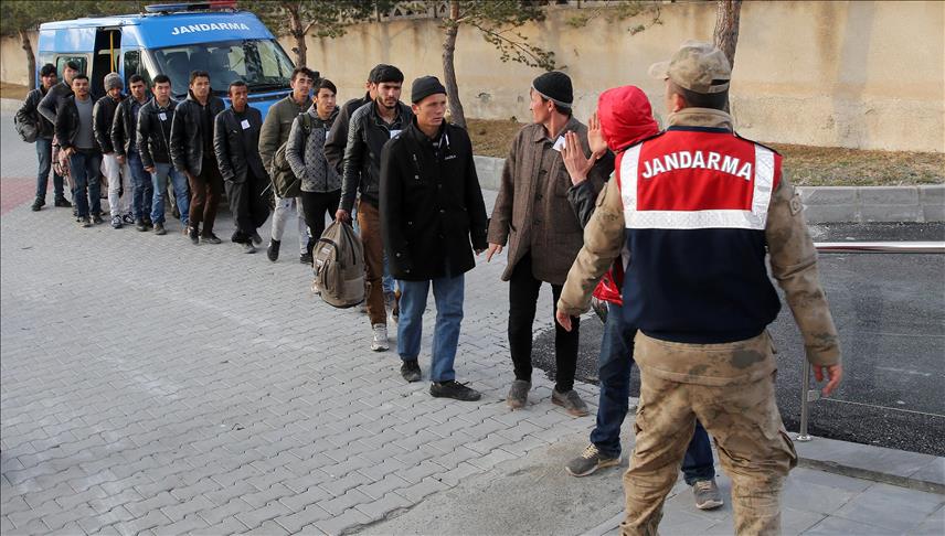Turkey Launches Fresh Crackdown on Illegal Afghan Migrants Amid Security Fears