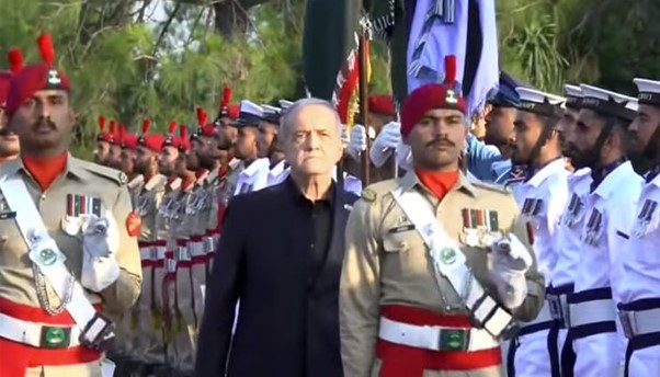 Iranian President Masoud Pezeshkian Holds High-Level Talks in Islamabad Iranian President Masoud Pezeshkian