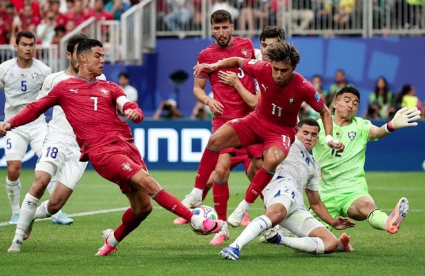 Portugal Crush Uzbekistan 5-0 as Ronaldo Makes World Cup History