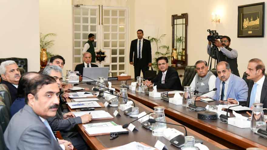 Government Action Against Unsafe Medical Syringes: PM Shehbaz Orders Nationwide Ban Government action against unsafe medical syringes