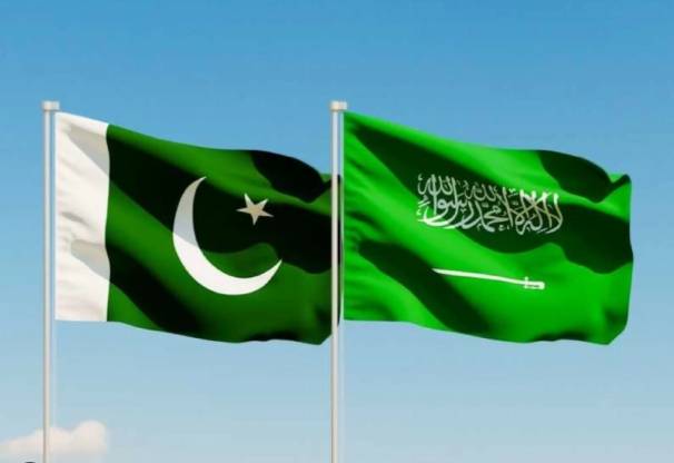 Saudi Arabia Rolls Over $5 Billion in Pakistan Deposits