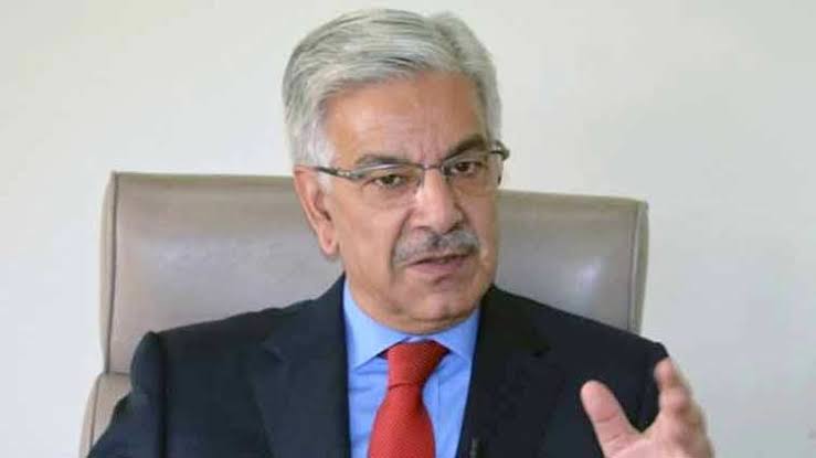 Khawaja Asif Slams PTI Long March Amid KP Violence
